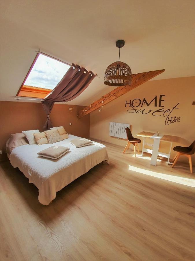 "Le Petit Paradis" Au Centre Ville D'โอโยนนักซ์ ภายนอก รูปภาพ
